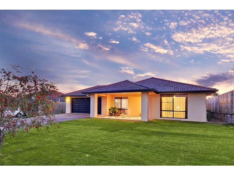 12 Flinders Av, Beerwah QLD 4519