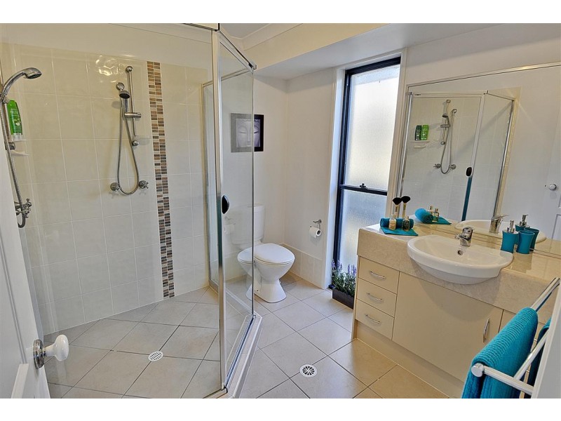 12 Flinders Av, Beerwah QLD 4519