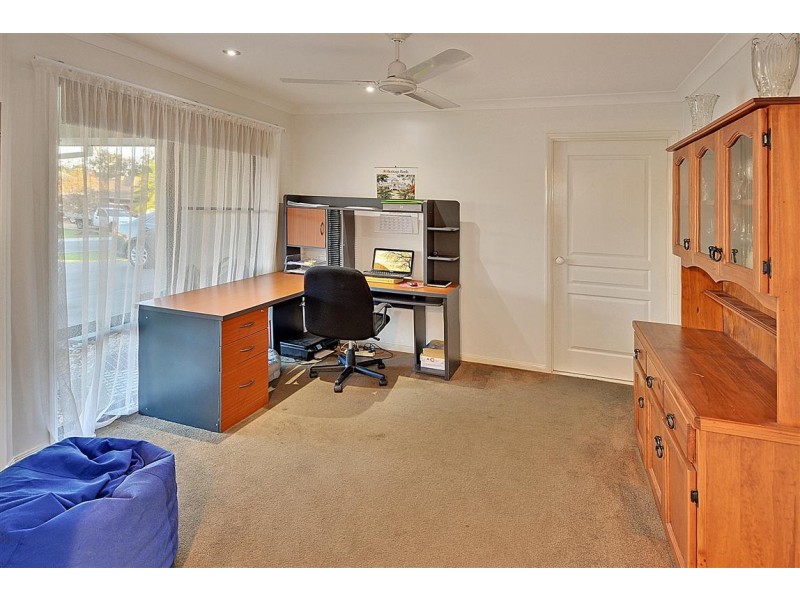 12 Flinders Av, Beerwah QLD 4519