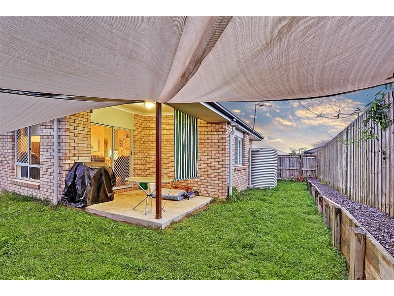 7 Greenview Ave, Beerwah QLD 4519