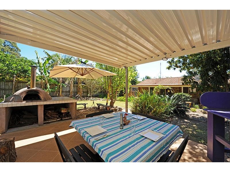 19 Paul Place, Glass House Mountains QLD 4518