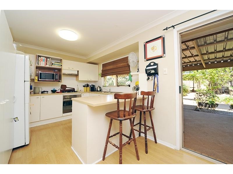 19 Paul Place, Glass House Mountains QLD 4518