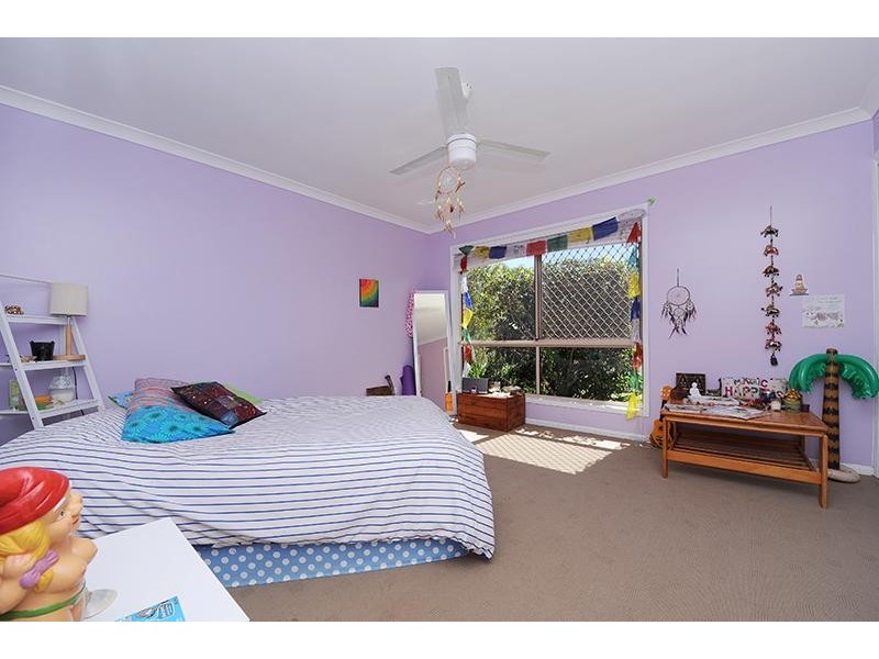 19 Paul Place, Glass House Mountains QLD 4518