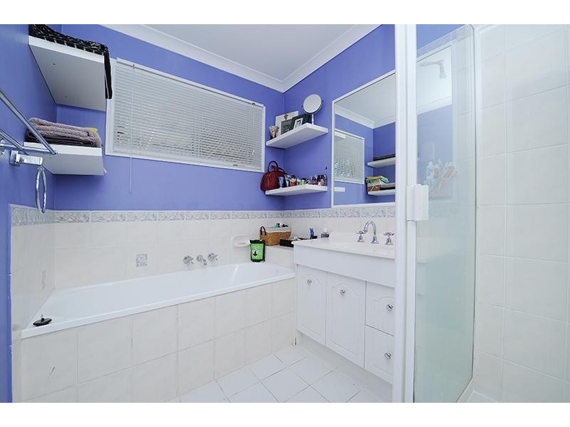 19 Paul Place, Glass House Mountains QLD 4518