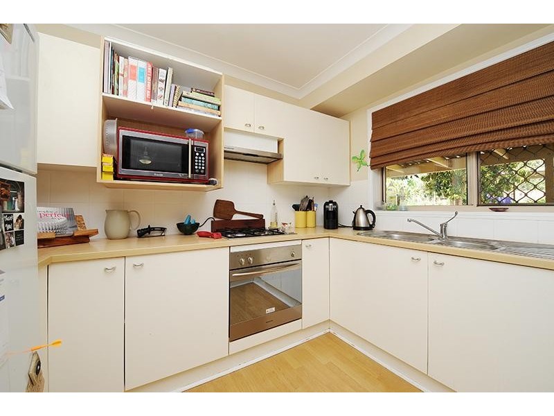 19 Paul Place, Glass House Mountains QLD 4518