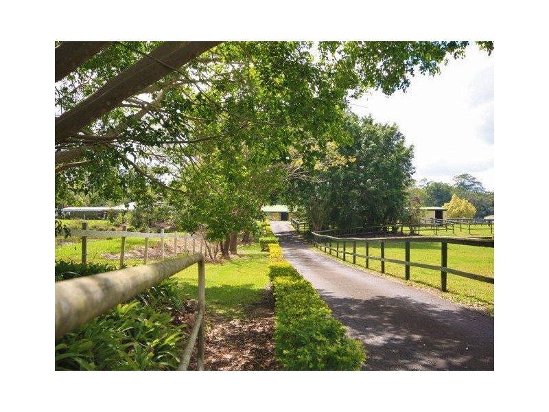 25 Isambert Road, Landsborough QLD 4550