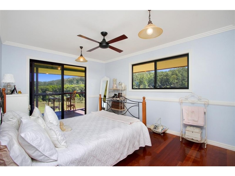 53 Hodgens Road, Crohamhurst QLD 4519