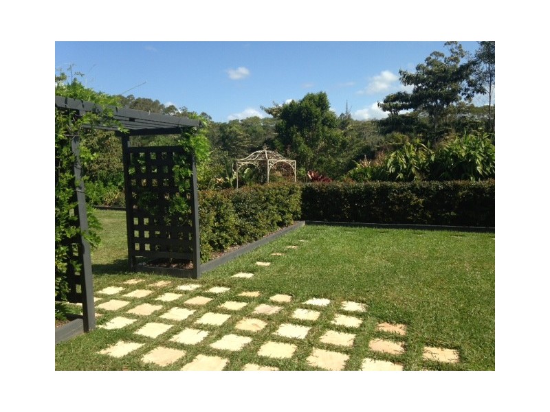 53 Hodgens Road, Crohamhurst QLD 4519