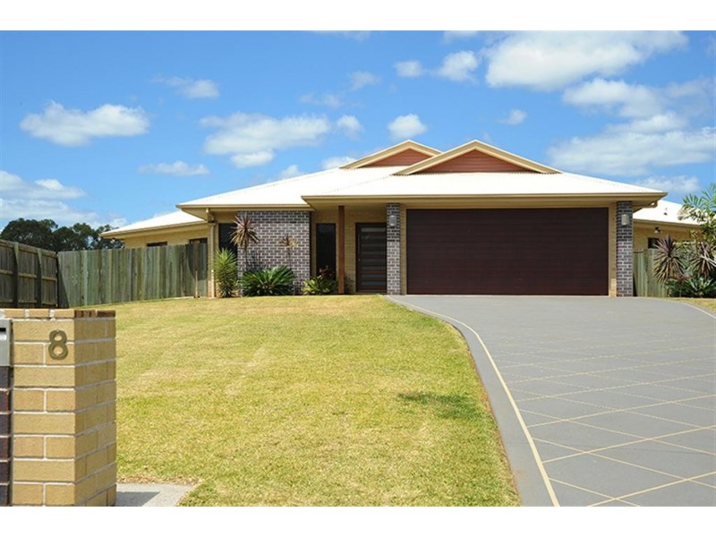 8 Bridget Crt, Beerwah QLD 4519