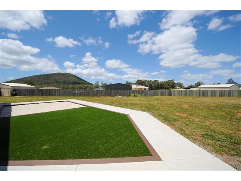 8 Bridget Crt, Beerwah QLD 4519