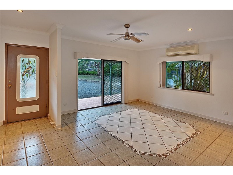 174 Endeavour Rd, Beerburrum QLD 4517