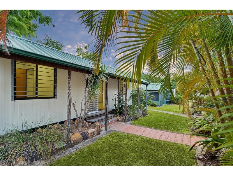 174 Endeavour Rd, Beerburrum QLD 4517