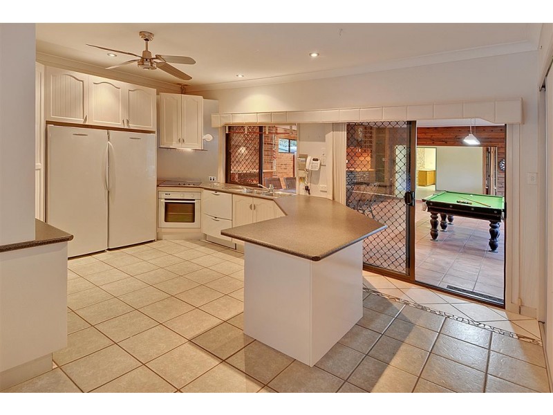 174 Endeavour Rd, Beerburrum QLD 4517