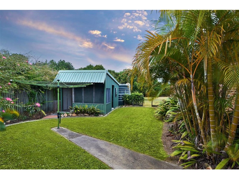 174 Endeavour Rd, Beerburrum QLD 4517