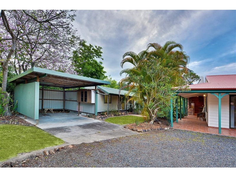 174 Endeavour Rd, Beerburrum QLD 4517