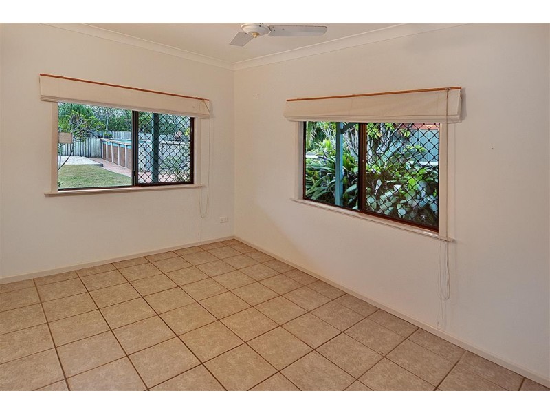 174 Endeavour Rd, Beerburrum QLD 4517