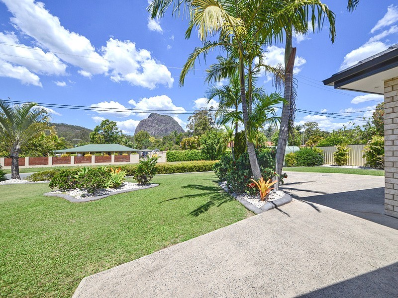7 PARKVIEW ROAD, Glass House Mountains QLD 4518