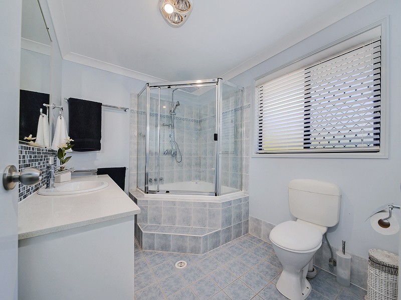 7 PARKVIEW ROAD, Glass House Mountains QLD 4518