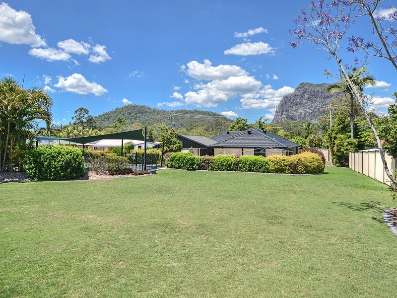 7 PARKVIEW ROAD, Glass House Mountains QLD 4518