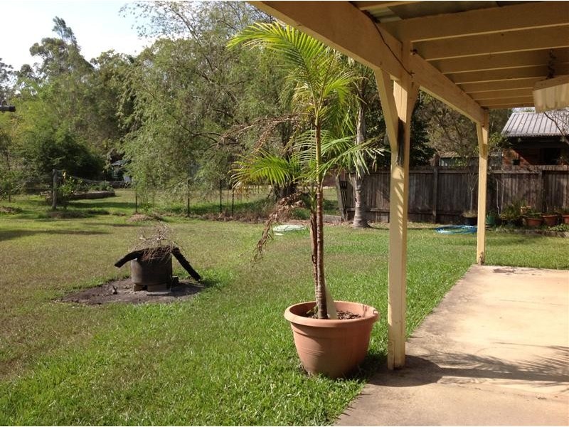 41 Old Landsborough Road, Beerwah QLD 4519