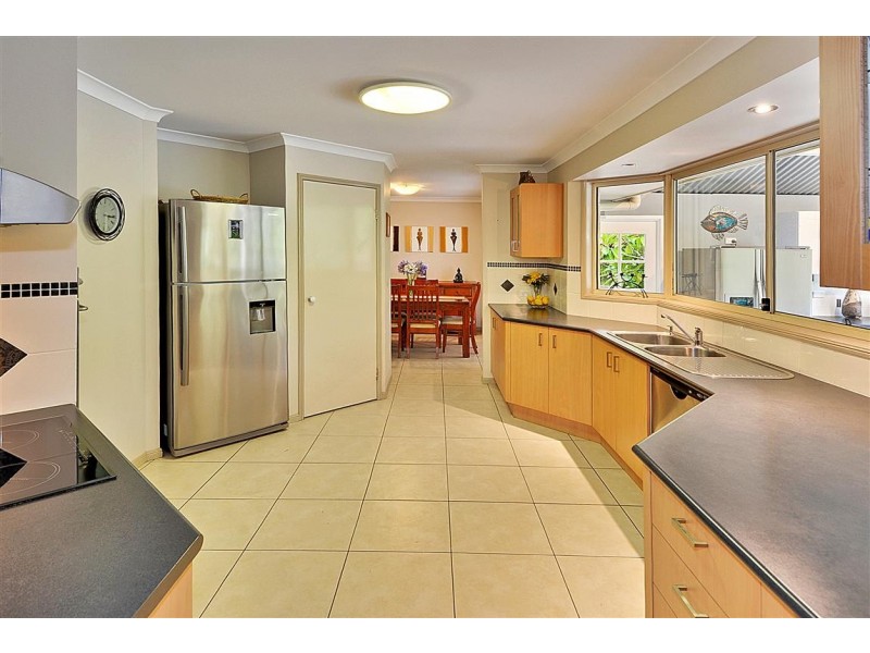 56 Whites Road, Landsborough QLD 4550