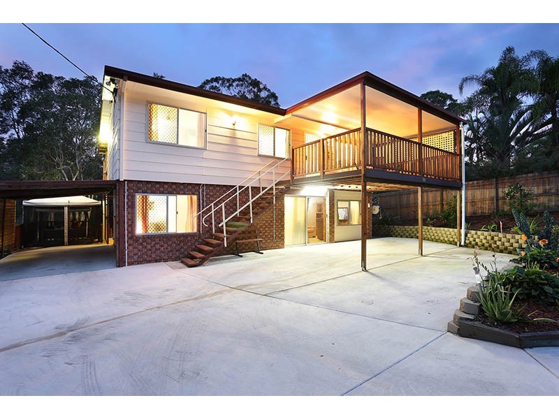 66 Calderwood Road, Landsborough QLD 4550