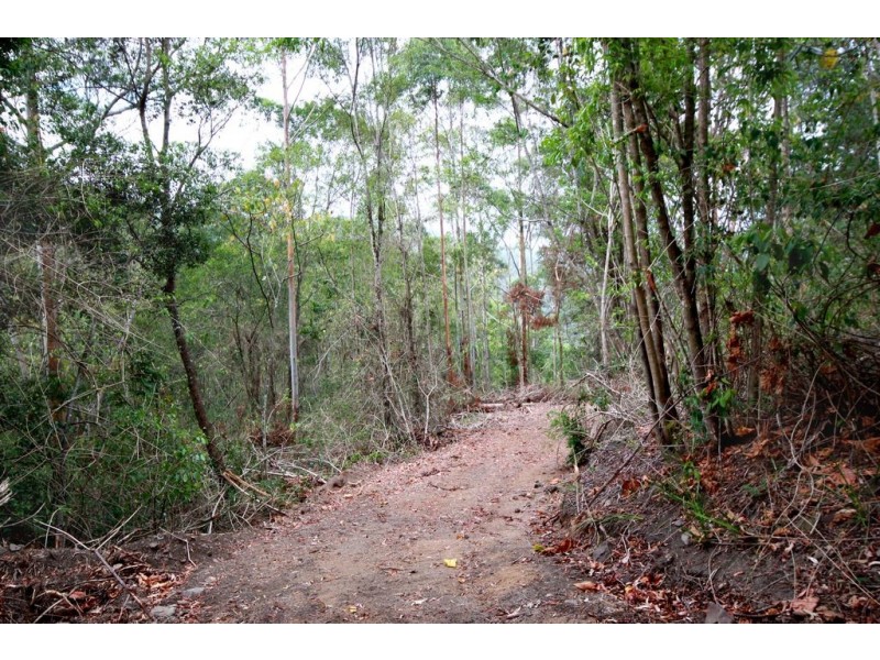 1900 – Lot 4 Maleny-Stanley River Road, Maleny QLD 4552