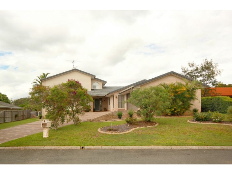 12 Hempstock Street, Glass House Mountains QLD 4518