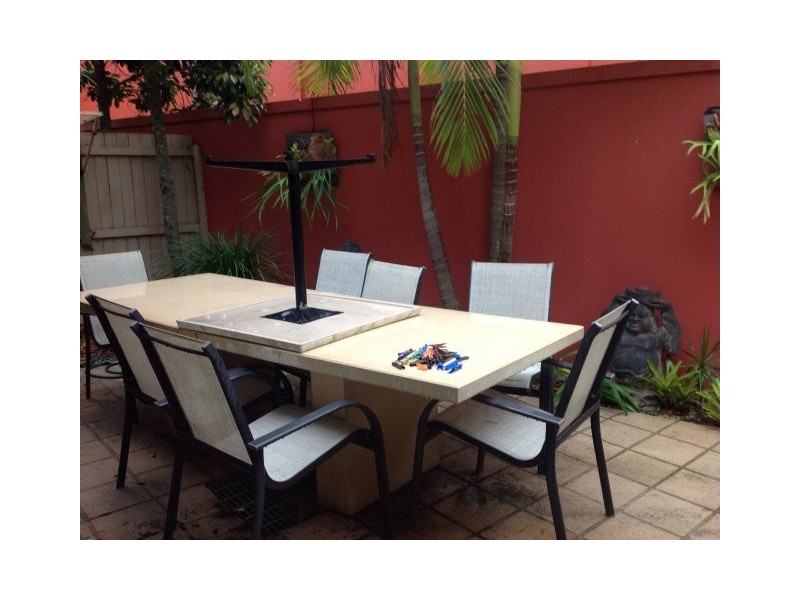 4/82 Simpson Street, Beerwah QLD 4519