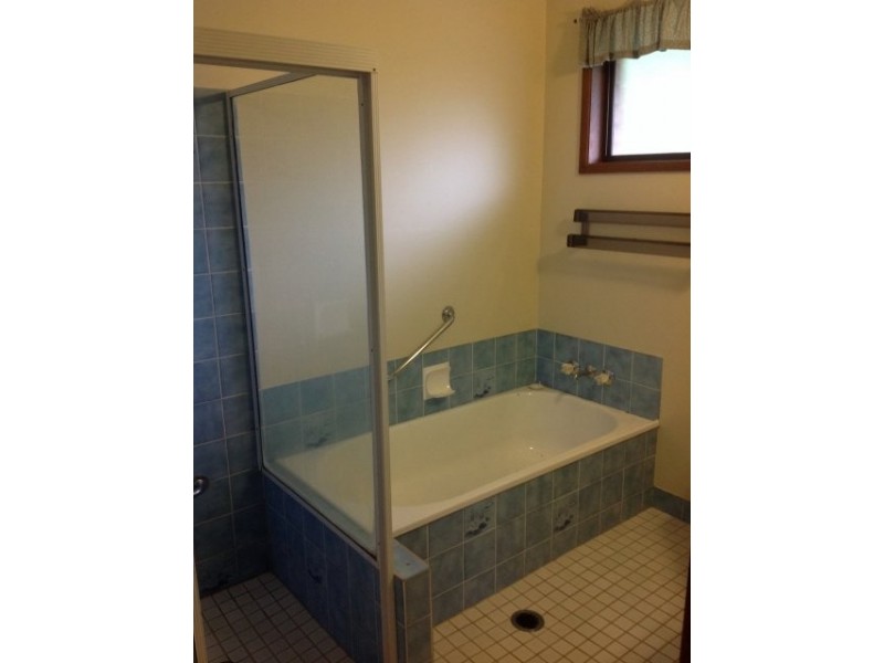 22 Twin Peaks Drive, Beerwah QLD 4519