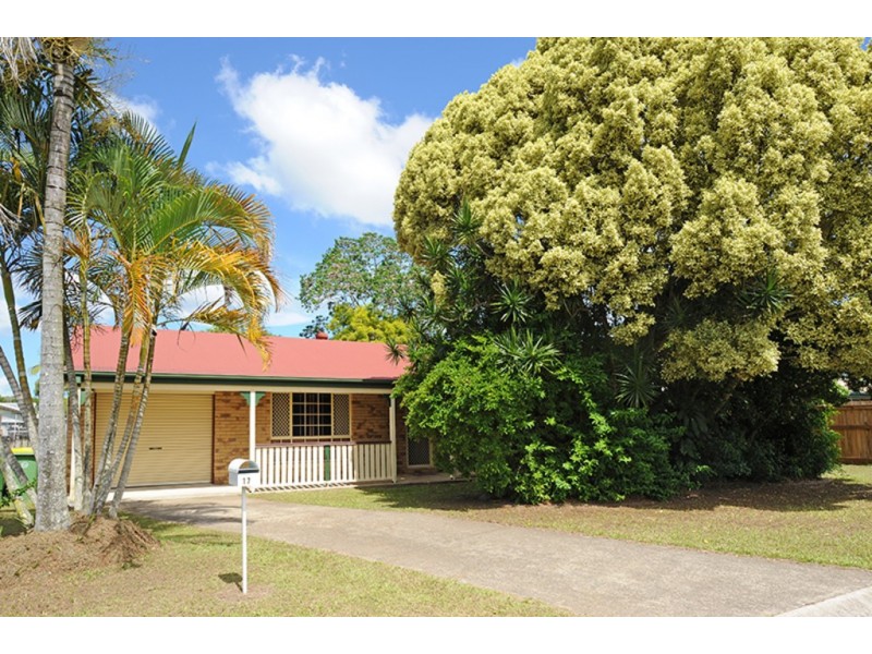 17 Laurel Street, Beerwah QLD 4519
