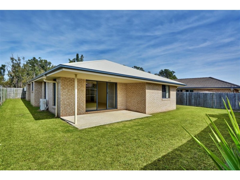 17 Parkside Drive, Beerwah QLD 4519