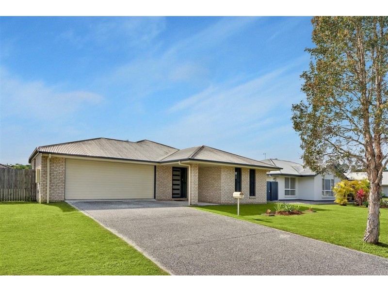 17 Parkside Drive, Beerwah QLD 4519