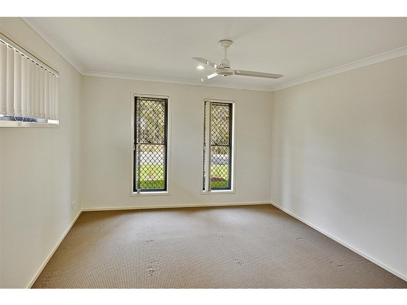 17 Parkside Drive, Beerwah QLD 4519