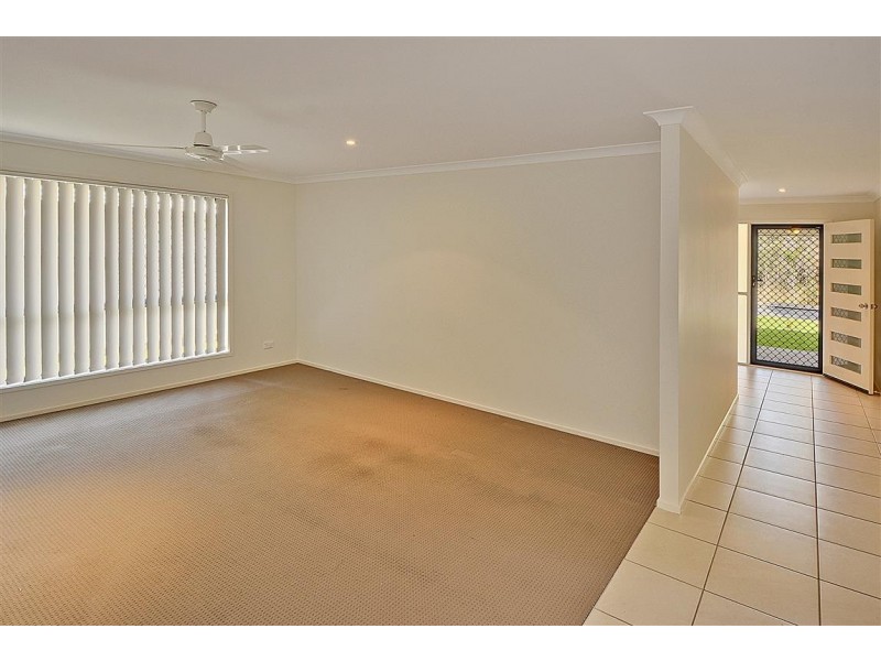 17 Parkside Drive, Beerwah QLD 4519