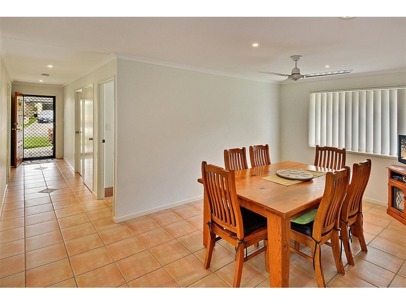 13 Crumpton Place, Beerwah QLD 4519