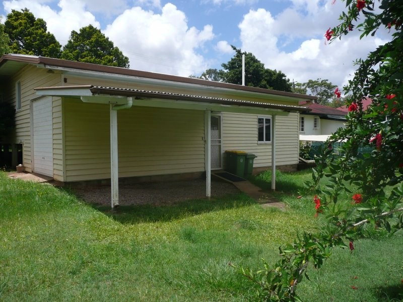 3 Poole Road, Glass House Mountains QLD 4518