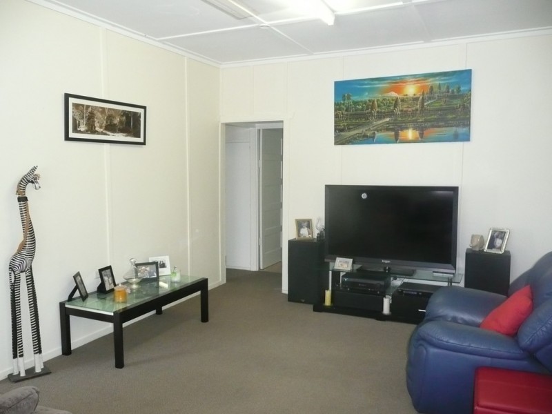 3 Poole Road, Glass House Mountains QLD 4518