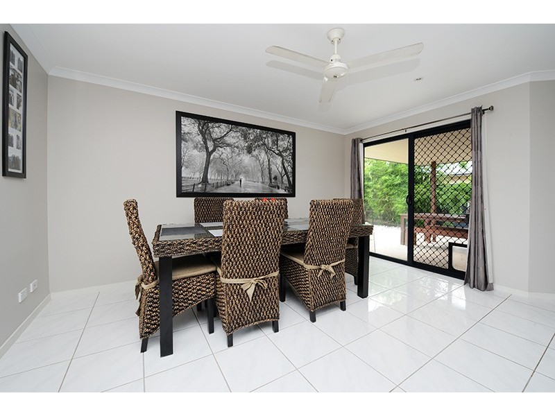 11 Parkside Drive, Beerwah QLD 4519