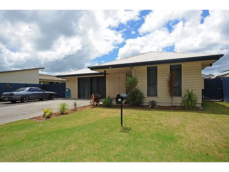 11 Parkside Drive, Beerwah QLD 4519