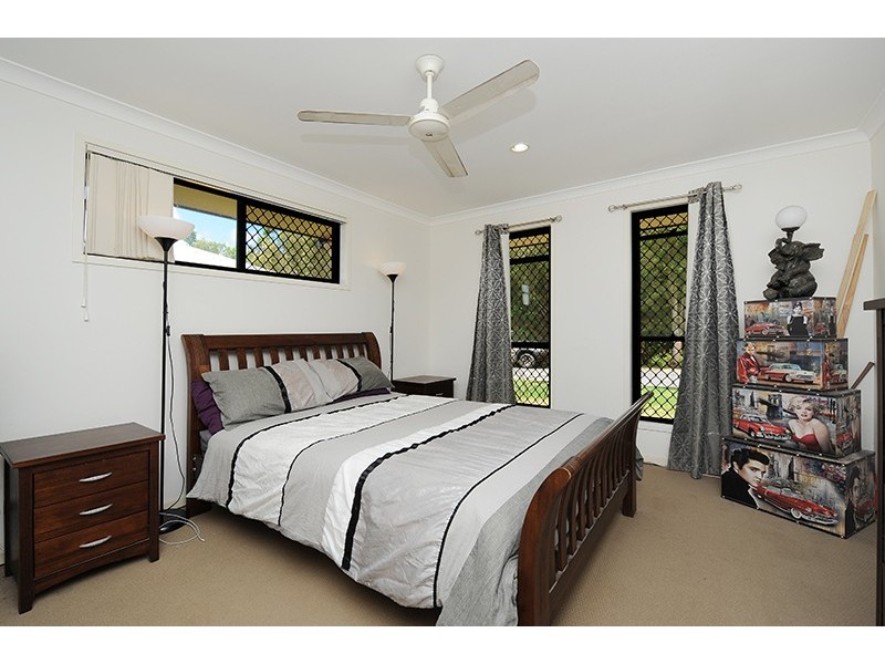 11 Parkside Drive, Beerwah QLD 4519