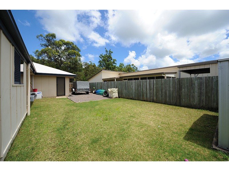 11 Parkside Drive, Beerwah QLD 4519