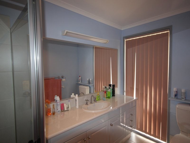 10 Yeates Road, Beerwah QLD 4519