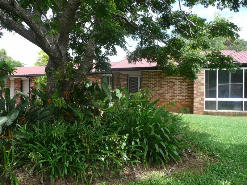 10 Yeates Road, Beerwah QLD 4519