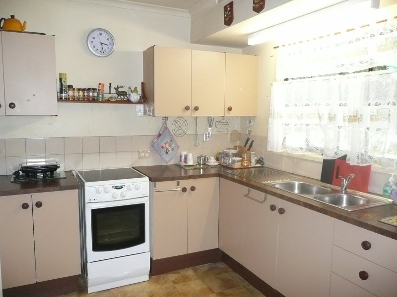 56 Pine Camp, Beerwah QLD 4519