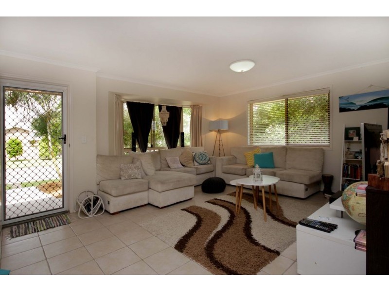 1 BARBARA COURT, Beerwah QLD 4519