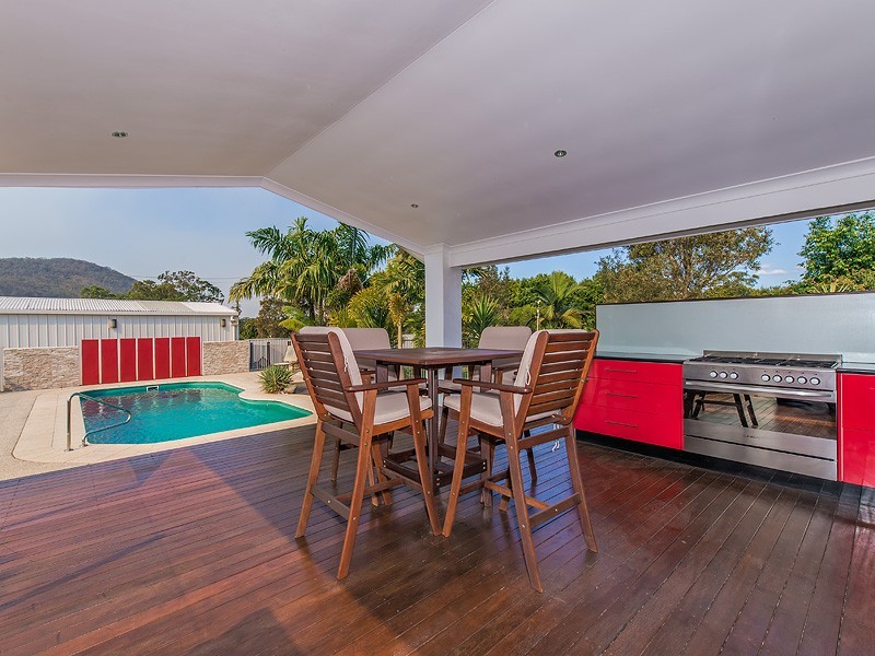 80 Lachlan Crescent, Beerwah QLD 4519