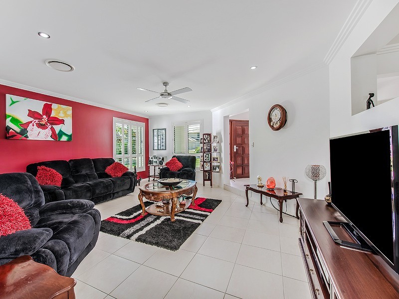 80 Lachlan Crescent, Beerwah QLD 4519