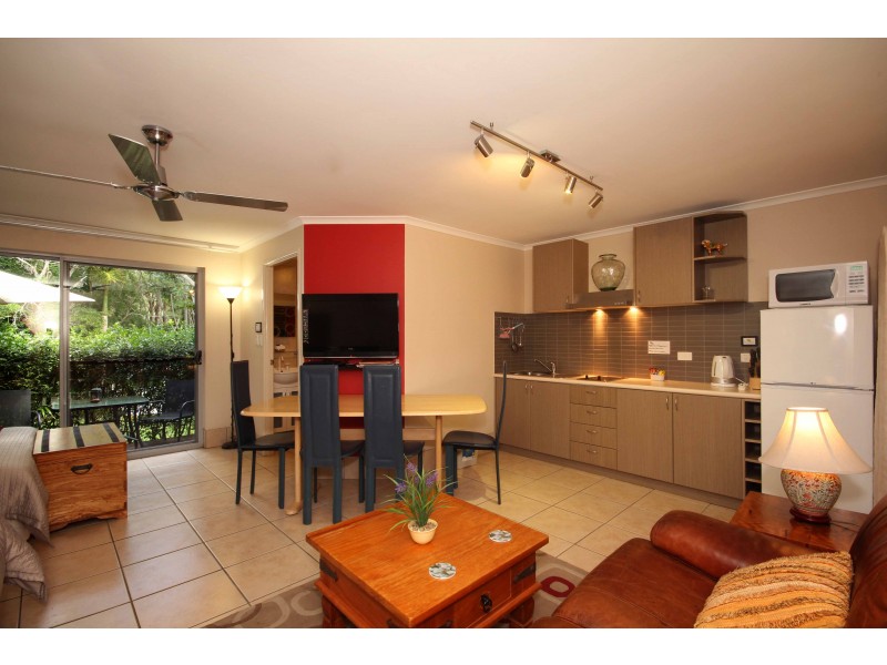 1233 Steve Irwin Way, Beerwah QLD 4519