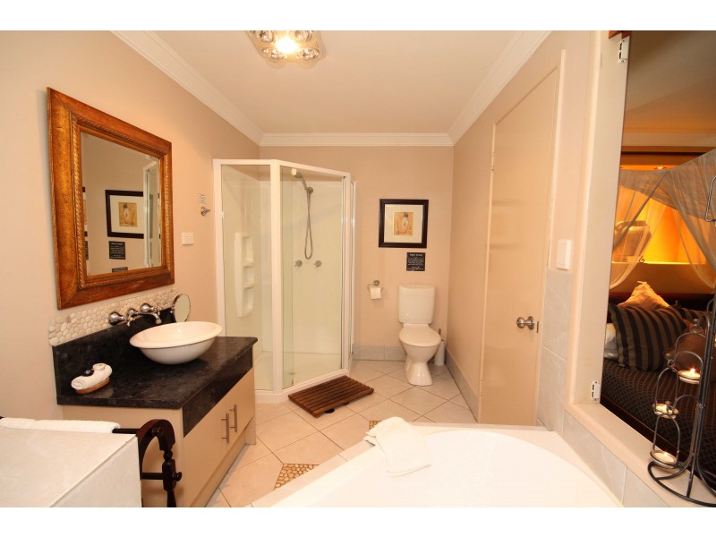 1233 Steve Irwin Way, Beerwah QLD 4519